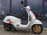 Vespa GTS 125 S Racing Sixties - Modell 2022 - TOP - VESPA GTS 125