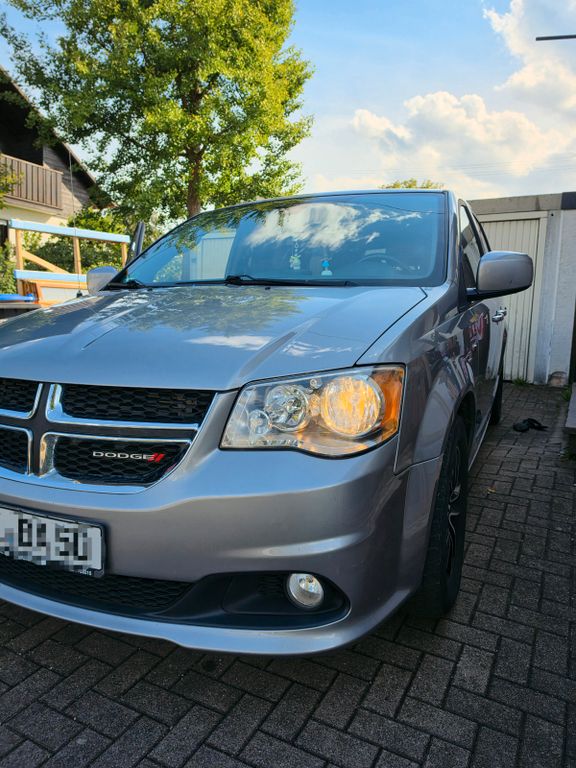 Image of Dodge Grand Caravan