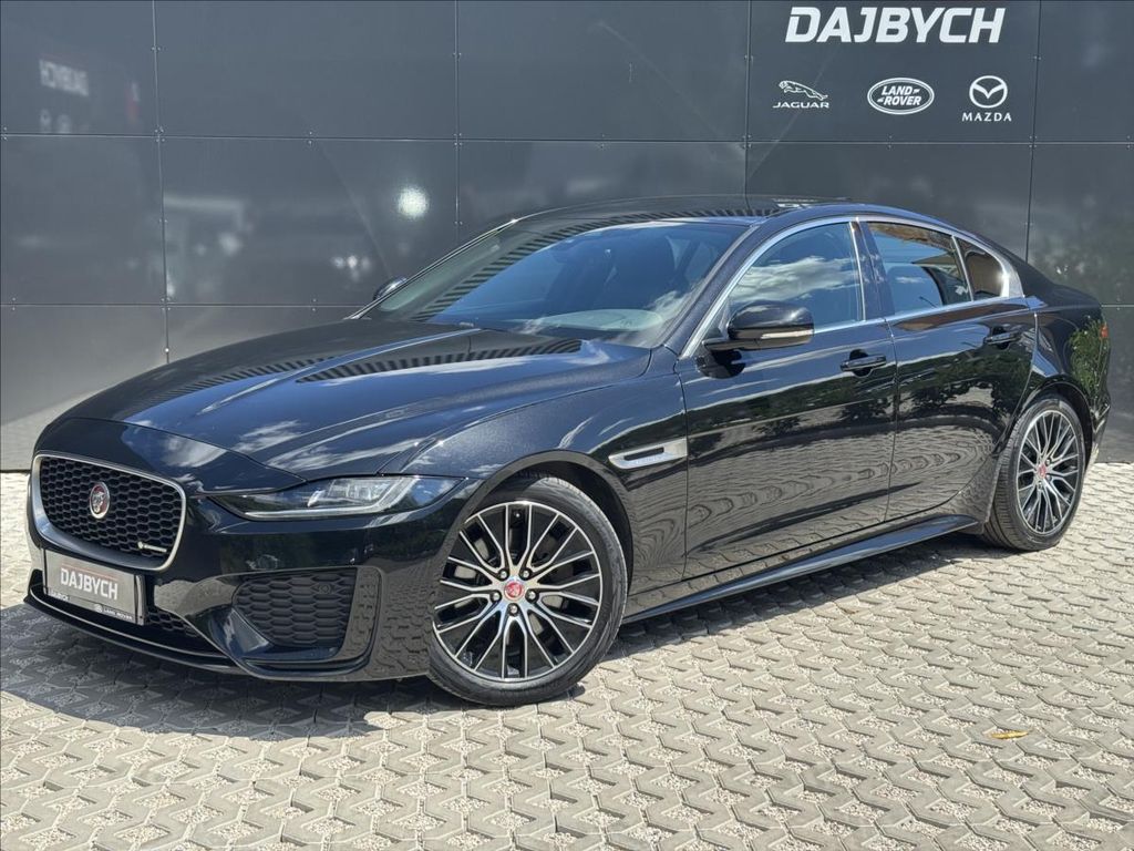 Image of Jaguar XE