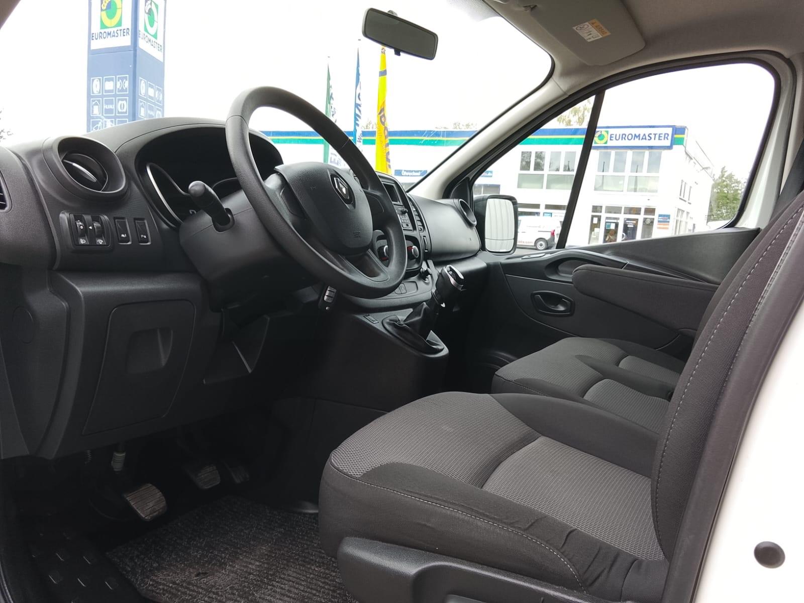 Renault Trafic L1H1 2,8t Komfort 2x Sortimo Regal C-LED, миниатюра 15