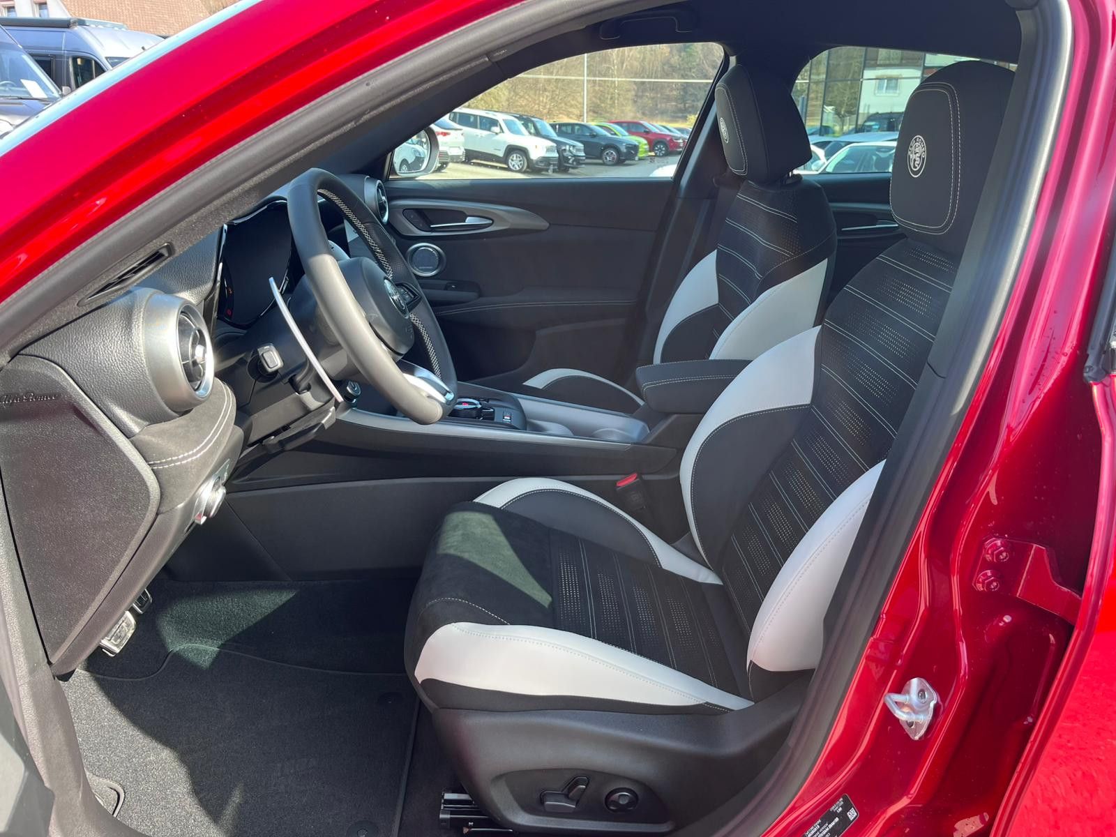 Fahrzeugabbildung Alfa Romeo Tonale Sport Speciale
