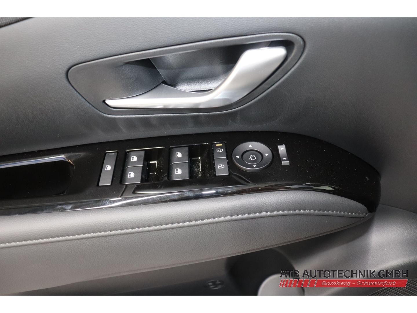 Fahrzeugabbildung Hyundai Tucson Prime MY26 1.6 T-GDI 150 PS 7-DCT 2WD HUD