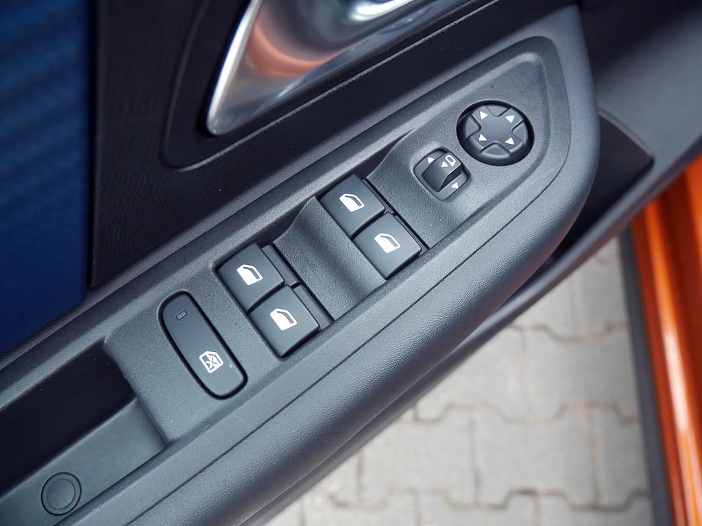 Citroën ë-C4 Feel Pack SHZ KAMERA NAVI HUD STANDHZ LED