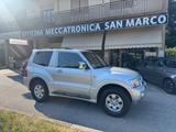 Mitsubishi MITSUBISHI - Pajero - 3.2 16V DI-D 3p. GLS2 #GAN - Mitsubishi Pajero Gls mit Diesel-Antrieb
