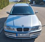BMW 330i Touring absolutes Schmuckstück - BMW 330: Kombi, Schaltgetriebe