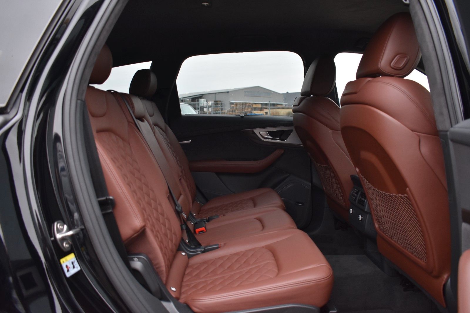 Fahrzeugabbildung Audi SQ7 4.0 TDI V8 quattro HUD Matrix Bose