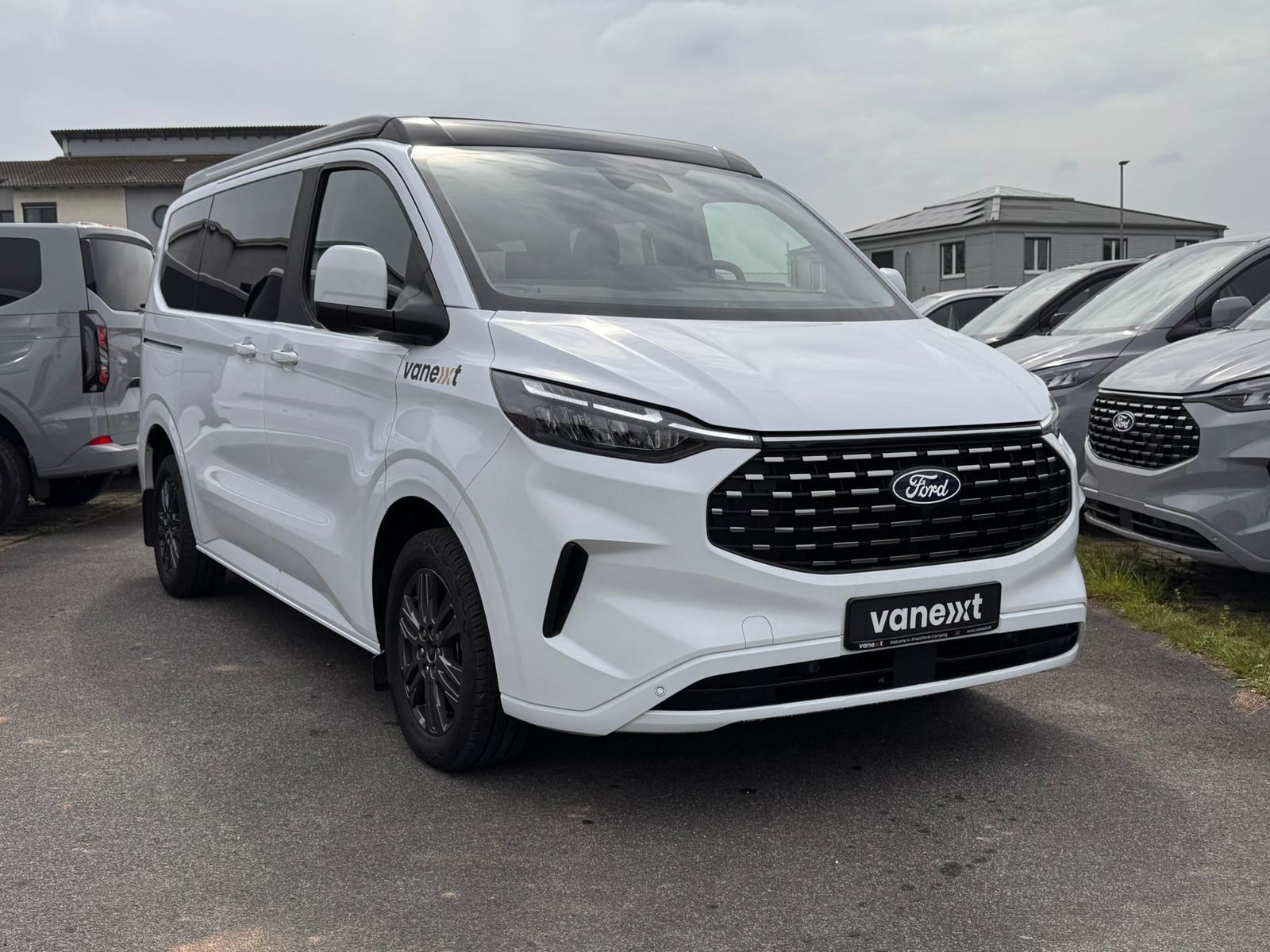 Ford vanexxt Tourneo Custom Titanium WÜRTH-Regal