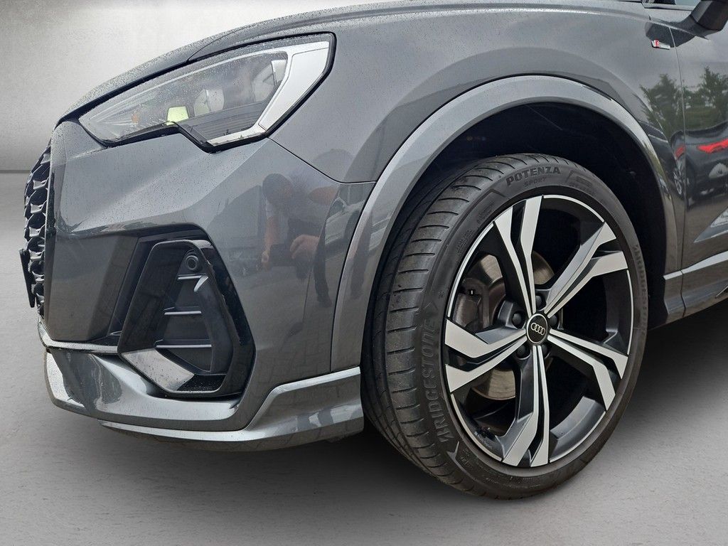 Audi Q3 Sportback S line 45 TFSI quattro S tronic foto 4