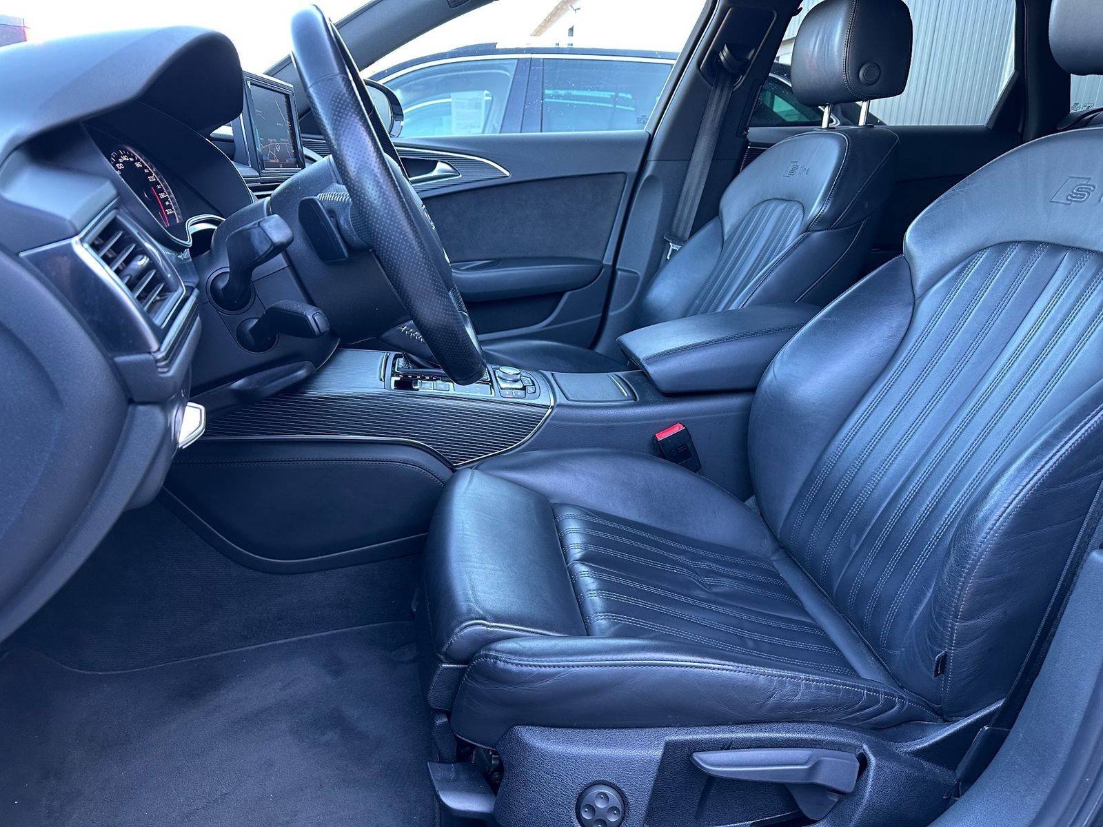 Fahrzeugabbildung Audi A6 Avant 3.0 TDI Quattro Competition NAV+XEN+AHK