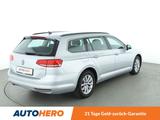 Volkswagen Passat 2.0 TDI Comfortline BlueMotion Aut.*NAVI* - VW Passat Gebrauchtwagen in Hamburg