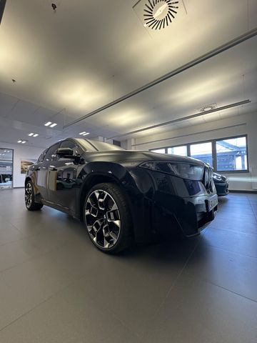 BMW iX3 50 xDrive - Vollausstattung - Individual 
