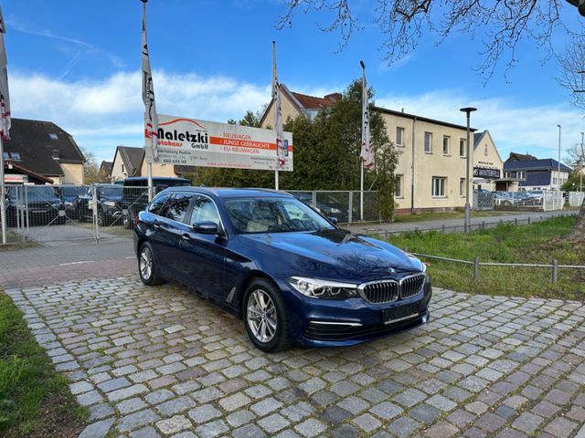 BMW 530d xDrive*HeadUp*Softclose*AHK*Totwinkel*