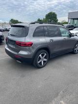 Mercedes-Benz GLB 200 DCT - - Mercedes-Benz GLB 200 von privat