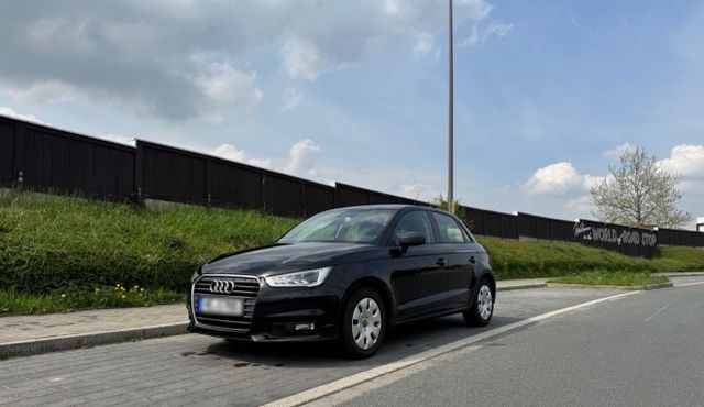 AUDI A1 1.6 TDI Sportback -