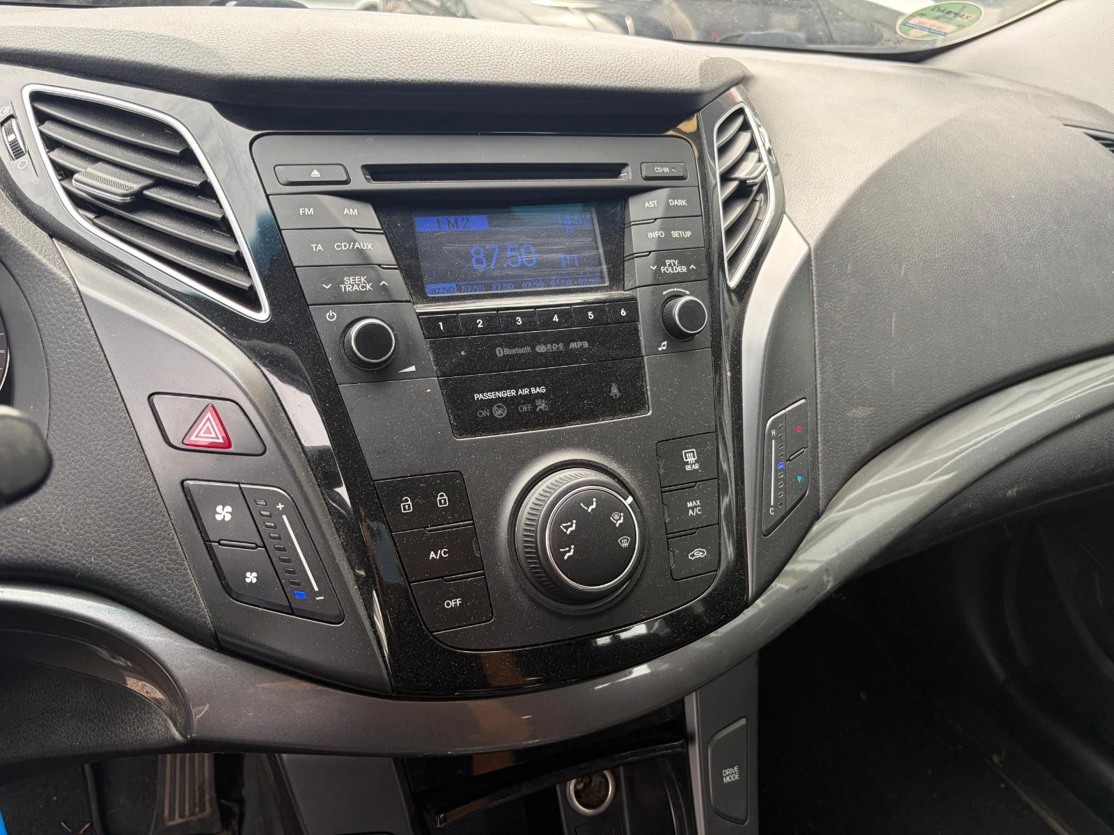 Hyundai i40 2015 — photo 6