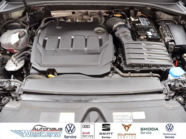 Fahrzeugabbildung Audi Q3 S line 35 TDI 110kW S tr. Matrix Navi SONOS