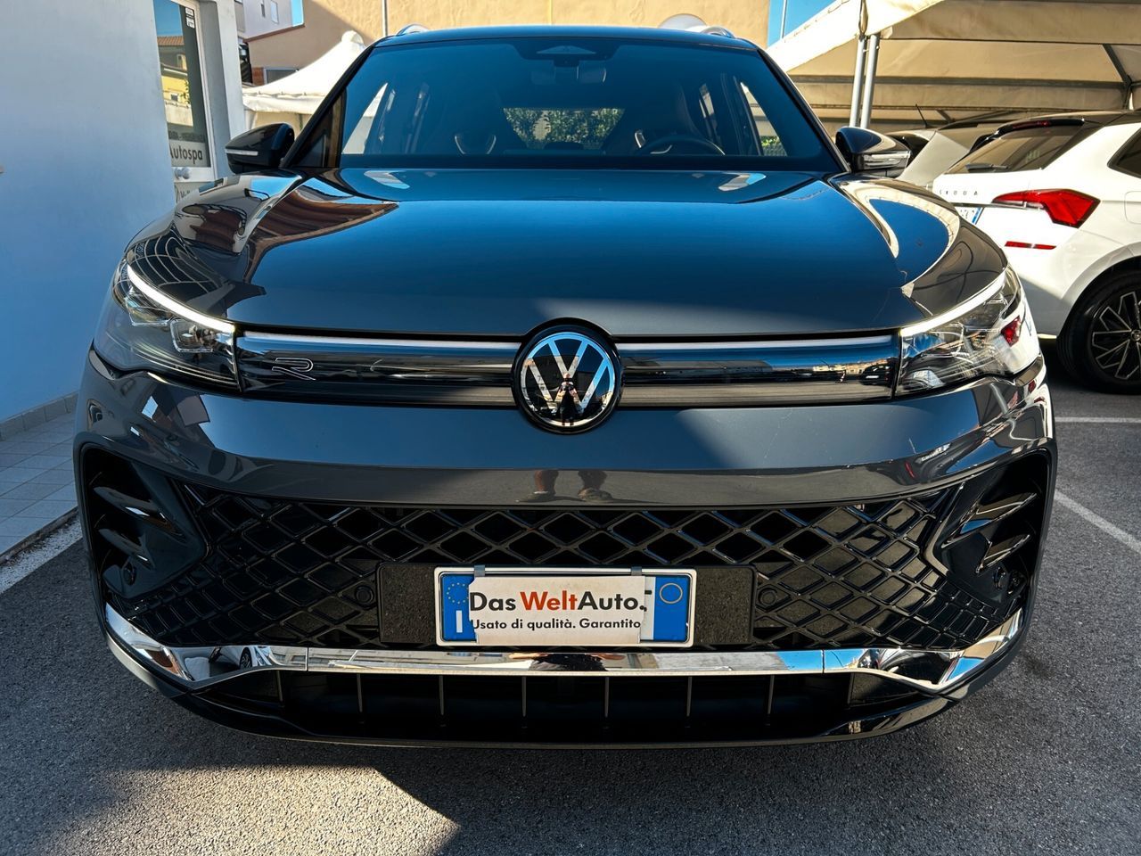 Other Volkswagen Tiguan 2.0 TDI 150 CV DSG R-Line 2025 imagem 3