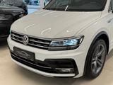 Volkswagen Tiguan Highline 2X R-LINE 4Motion 1HAND - Volkswagen Tiguan: 1.4