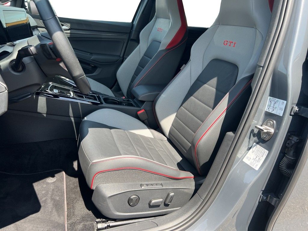 Volkswagen Golf - Bild 11