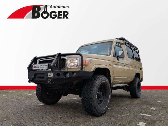 Toyota Land Cruiser GRJ78L