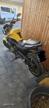 Yamaha Xj6  - YAMAHA 2009 XJ6