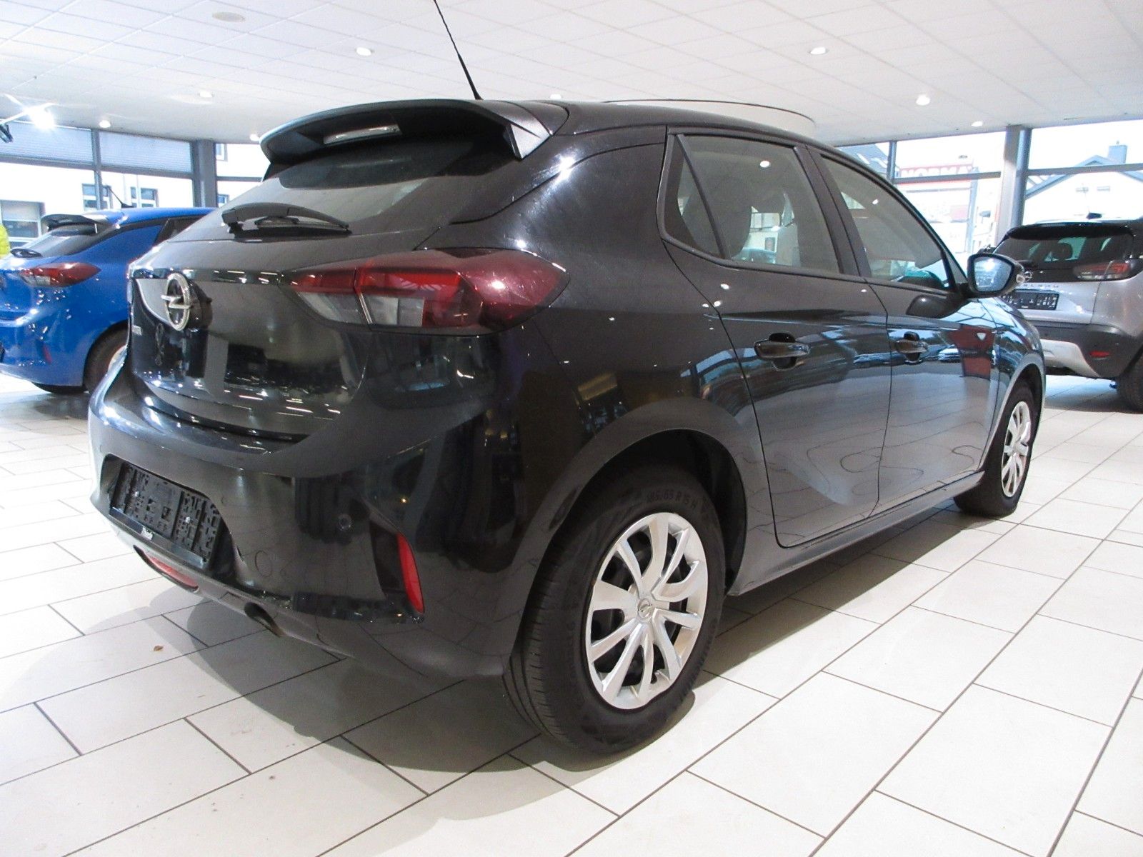 Fahrzeugabbildung Opel Corsa F 1.2 PDC/TEMPO/SPURASSISTENT