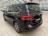 Volkswagen Touran 1.5 TSI Highline DSG|ACC|Standzhg|7-Sitze - Volkswagen Touran aus 2021