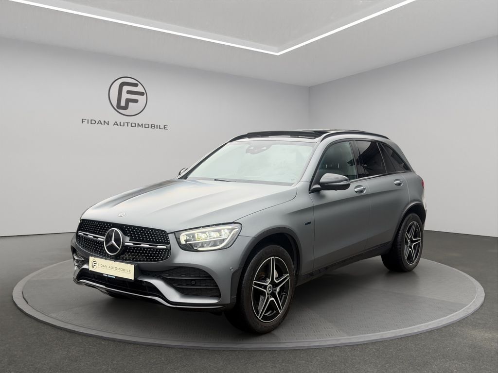 Image of Mercedes-Benz GLC 300