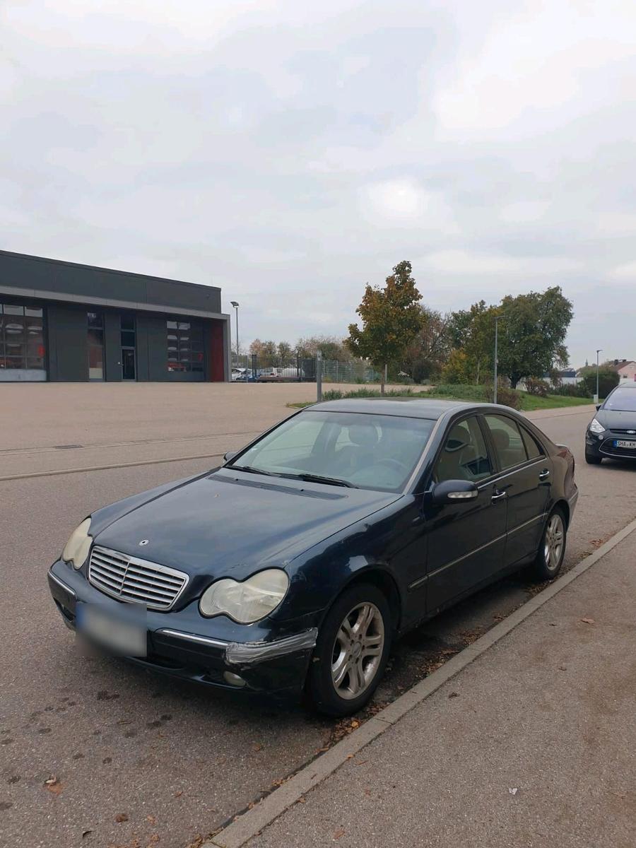 Mercedes-Benz C 180