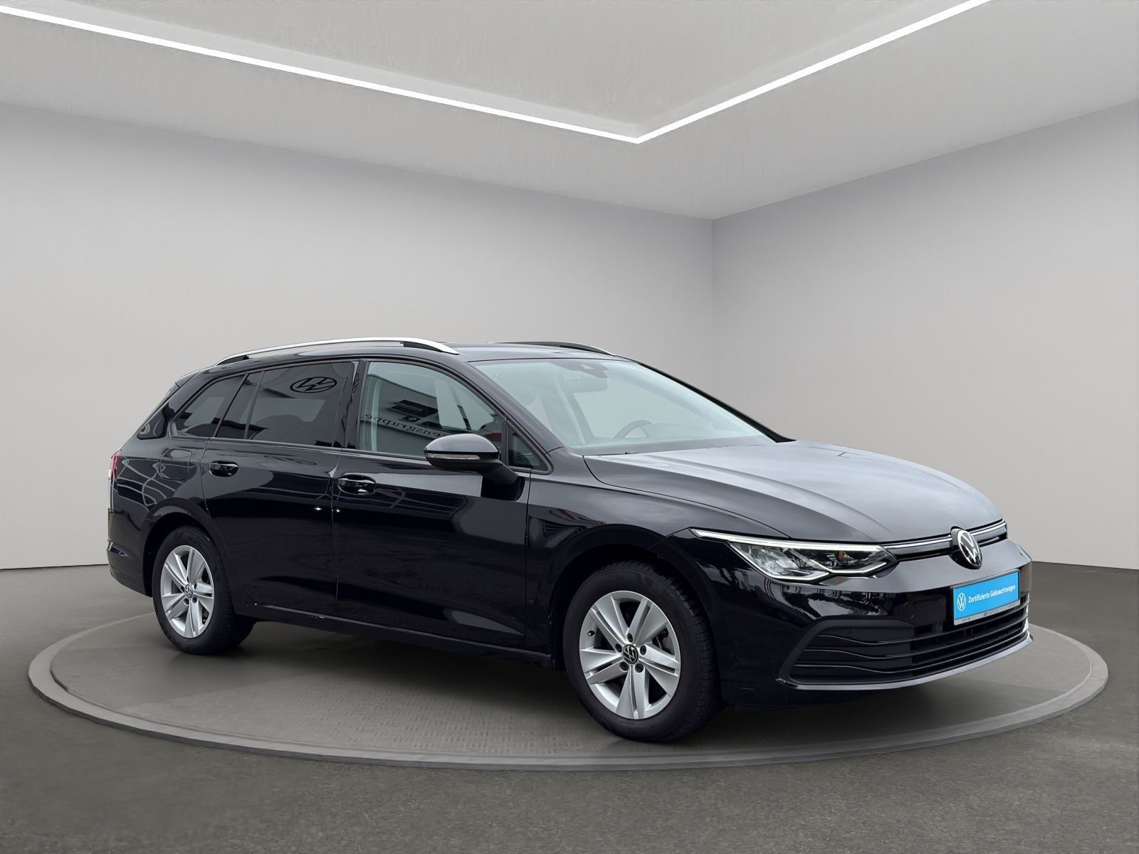 Volkswagen Golf VIII Variant 2.0 TDI DSG Life AHK NAVI LED foto 3