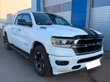 Dodge RAM 1500 Quad-Cab 5.7Hemi 4x4 Laramie - Dodge RAM: Quad
