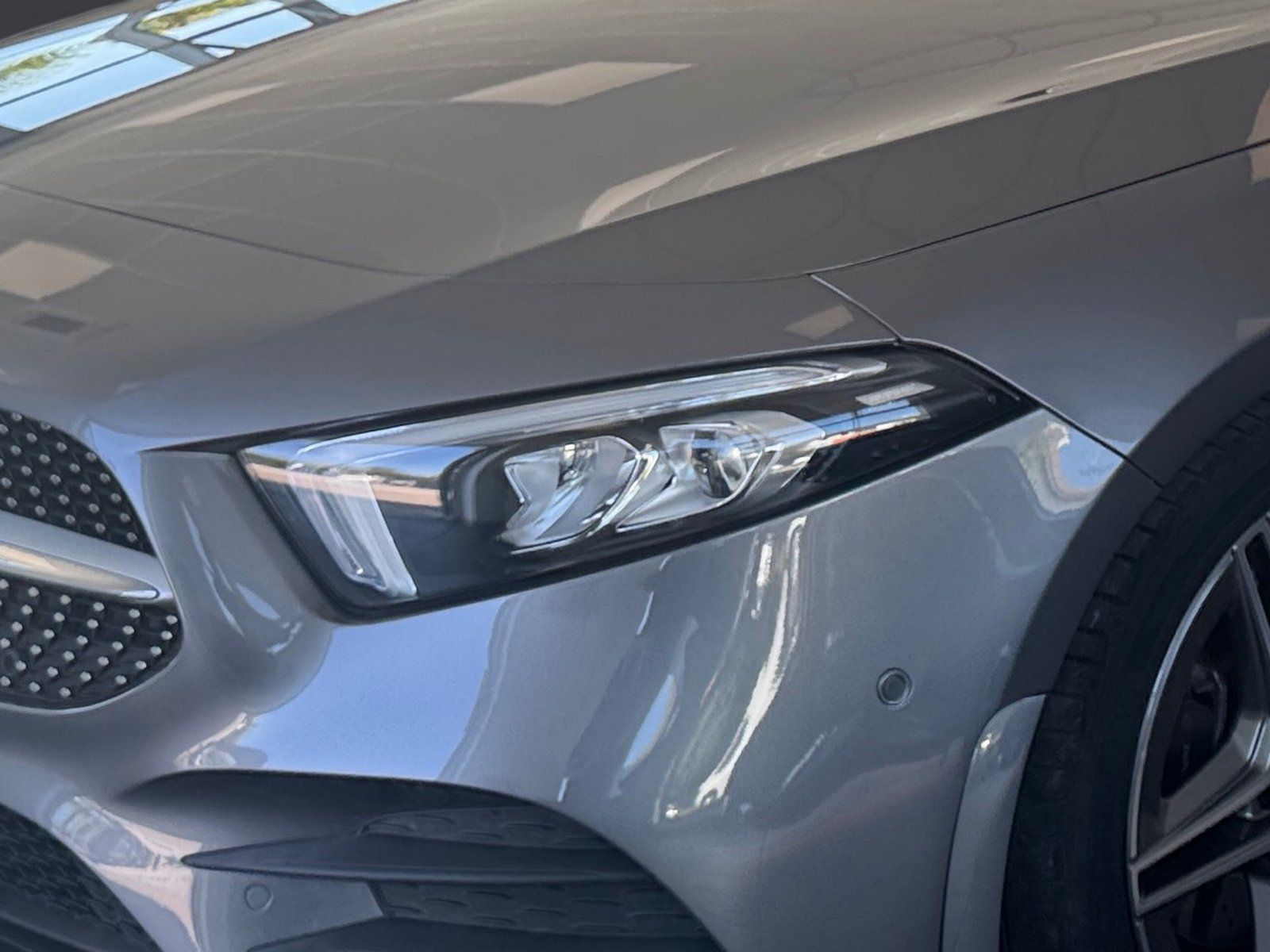 Fahrzeugabbildung Mercedes-Benz A 220 AMG-Line*LED*PDC*Spurhalt*Sitzheizung*MBUX