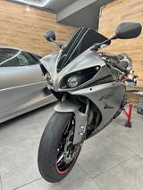 Yamaha YZF-R1 RN22 - YAMAHA YZF R1 RN22