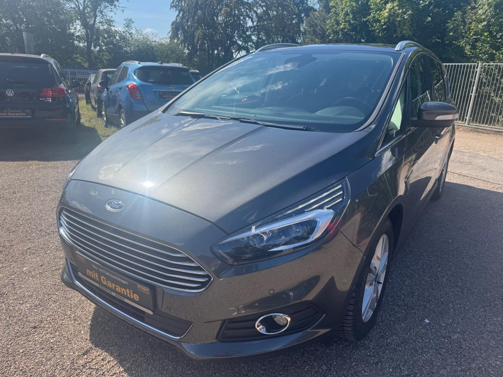 Ford S-Max S-MAX Titanium