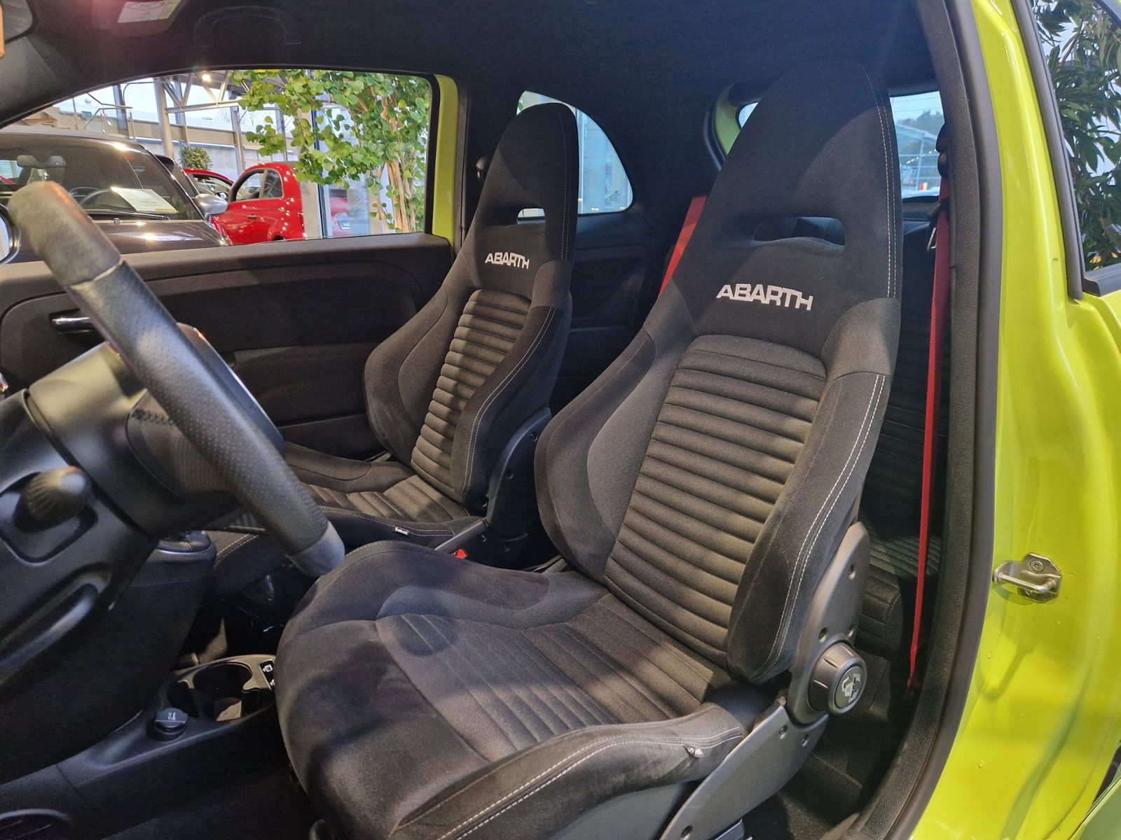 Fahrzeugabbildung Abarth 595 Competizione BREMBO NAV DAB ALU