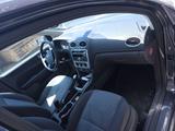 Ford Focus 1.8 Ghia Ghia - Ford Focus aus 2006: Ghia