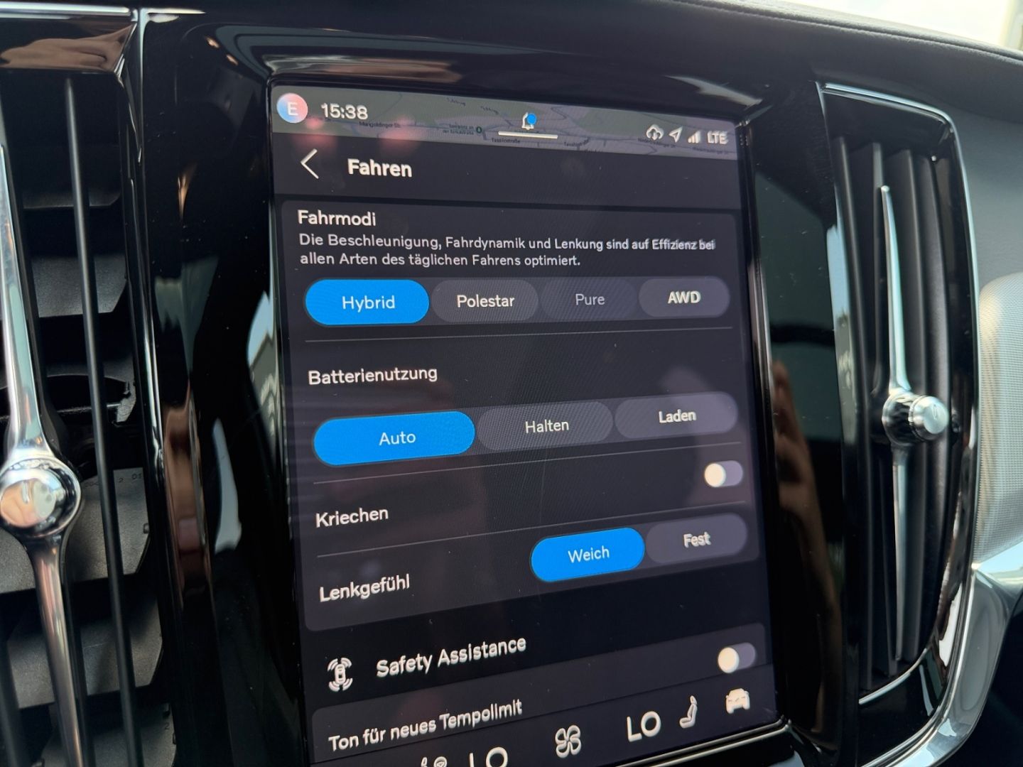 Volvo V90 Ultra Dark Recharge AWD StandHZG HUD Luftfah foto 22