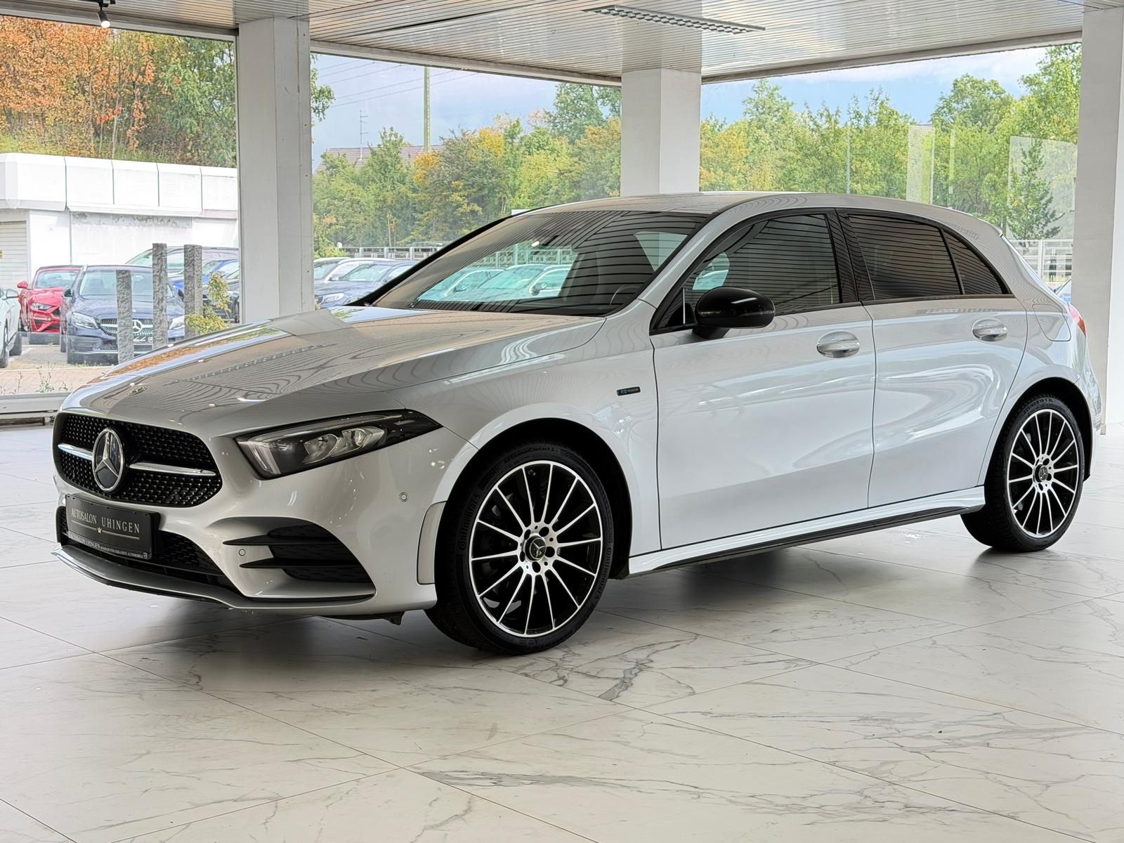 Mercedes-Benz A 250 e 3x AMG SPORT EDITION2020 MBUX WIDE KAMER