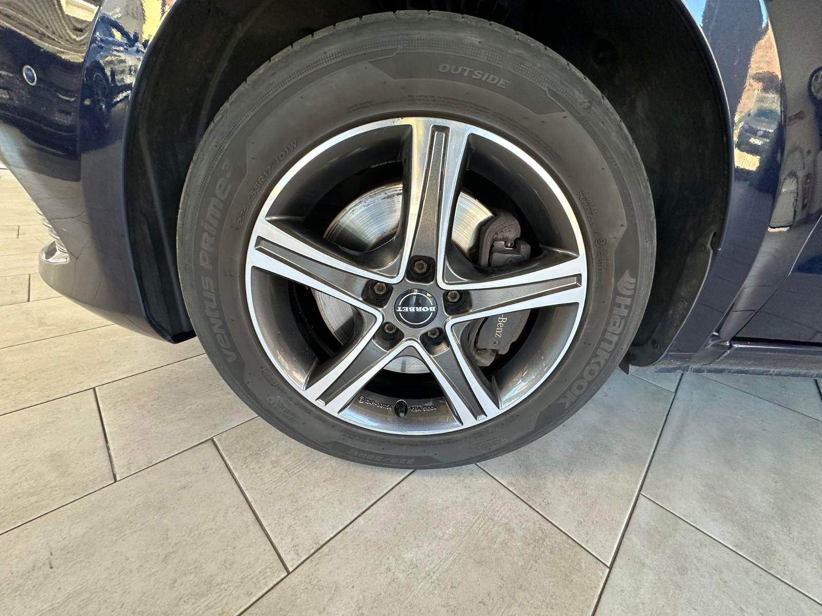 Mercedes-Benz V 250 Edition 7Sitze / AHK