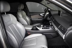 AUDI Q7 3.0 TDI quattro S-Line Sport Plus*PSD*AHK*7-S