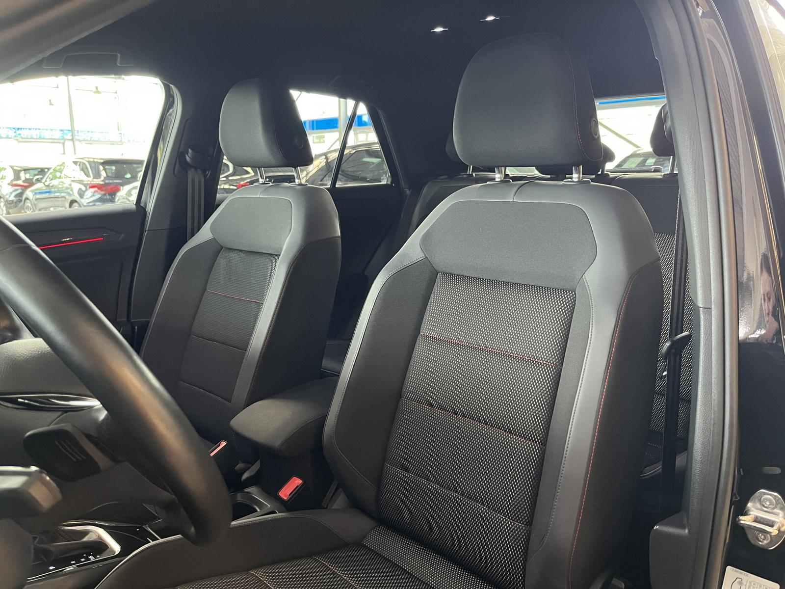 Volkswagen T-Roc Sport Teil-Leder RCam Navi ACC AHK LED SHZ, миниатюра 11