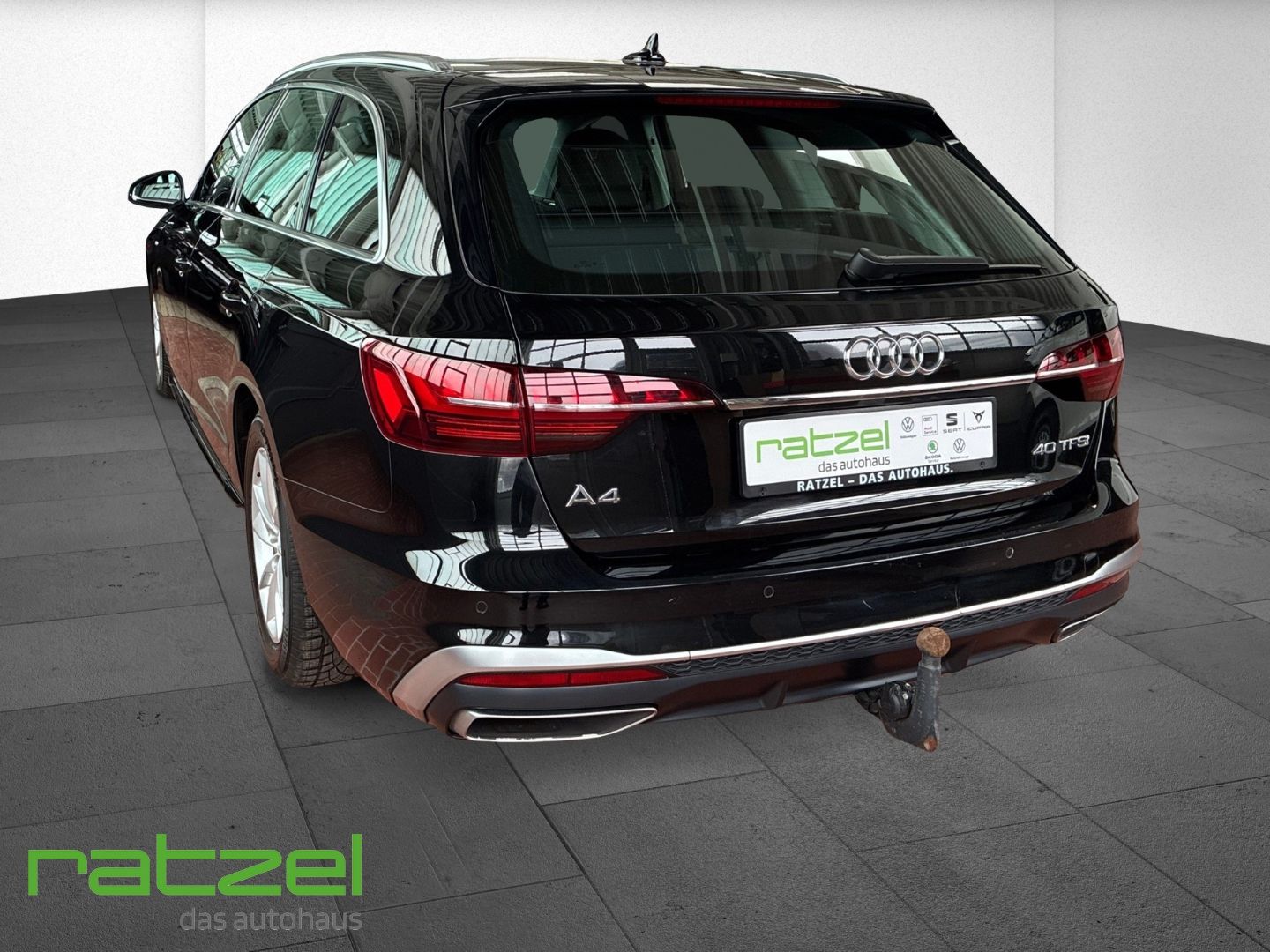 Fahrzeugabbildung Audi A4 40 Avant 2.0 TFSI S line Navi AHK LED ACC Vir