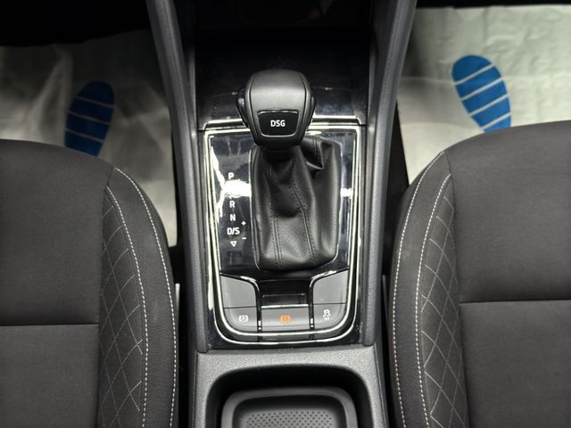 Skoda Karoq Ambition 2.0 TDI DSG*LED*NAVI*KAMERA*APPLE