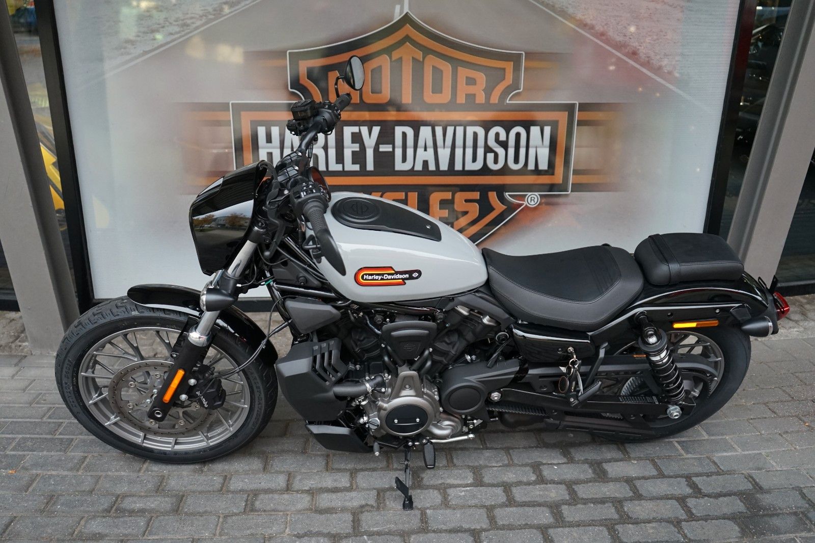 Fahrzeugabbildung Harley-Davidson Sportster 975 Nightster Special - 290KM - Jekill