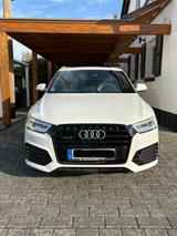 Audi Q3 2.0 TFSI quattro S tronic design - Audi Q3 Gebrauchtwagen in Bonn