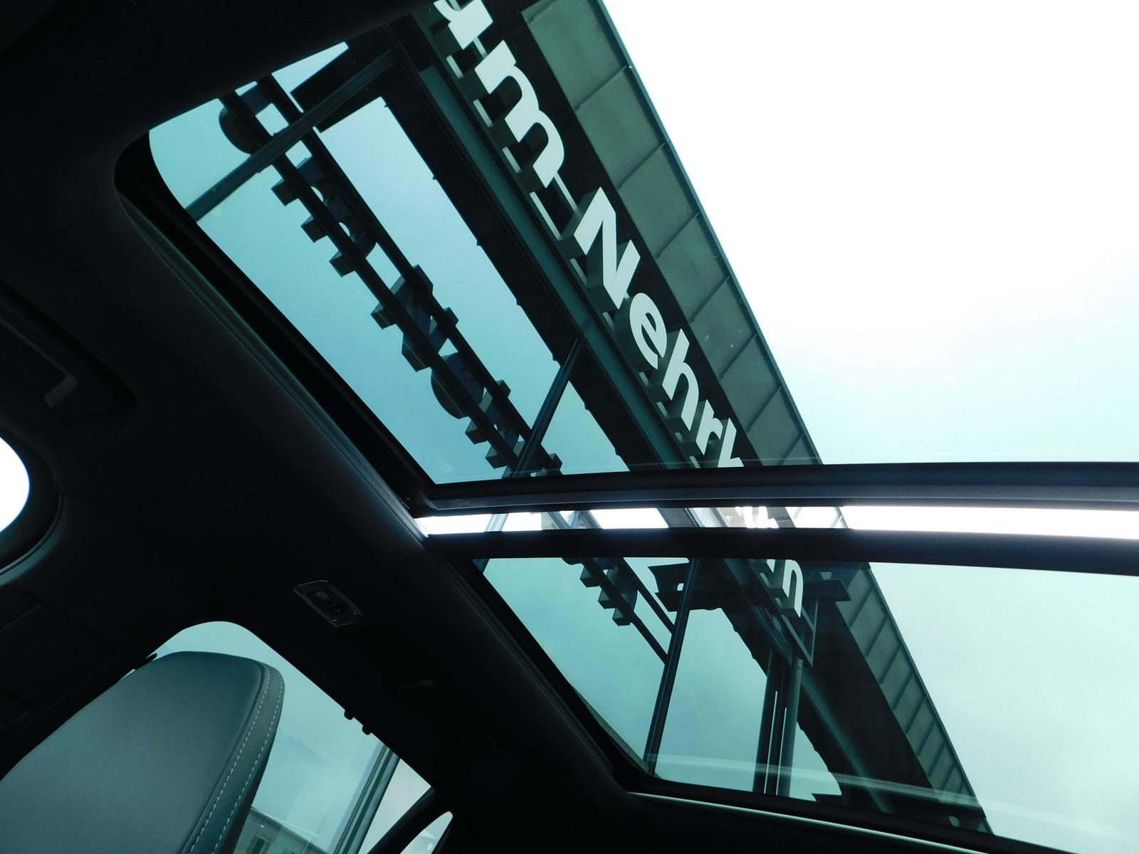 Fahrzeugabbildung Volvo XC90 T8 Inscription Edition "Bowers&Wilkins"