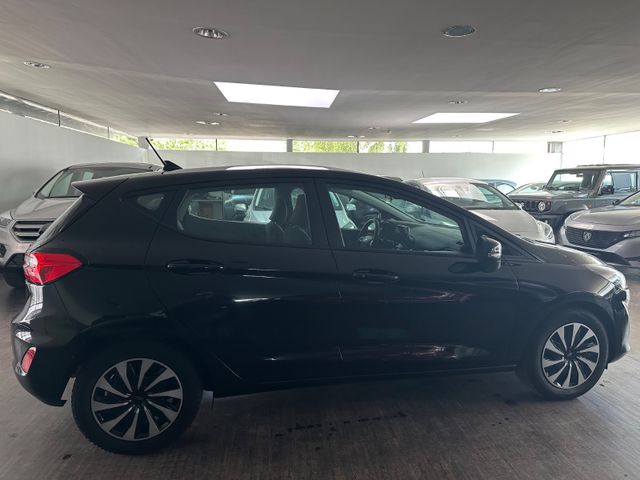 Fahrzeugabbildung Ford Fiesta Cool & Connect*PDC*SHZ*LED*CarPlay*1.H