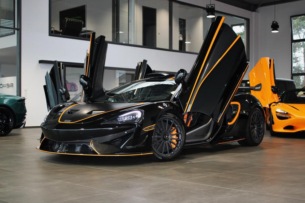 McLaren 620R
