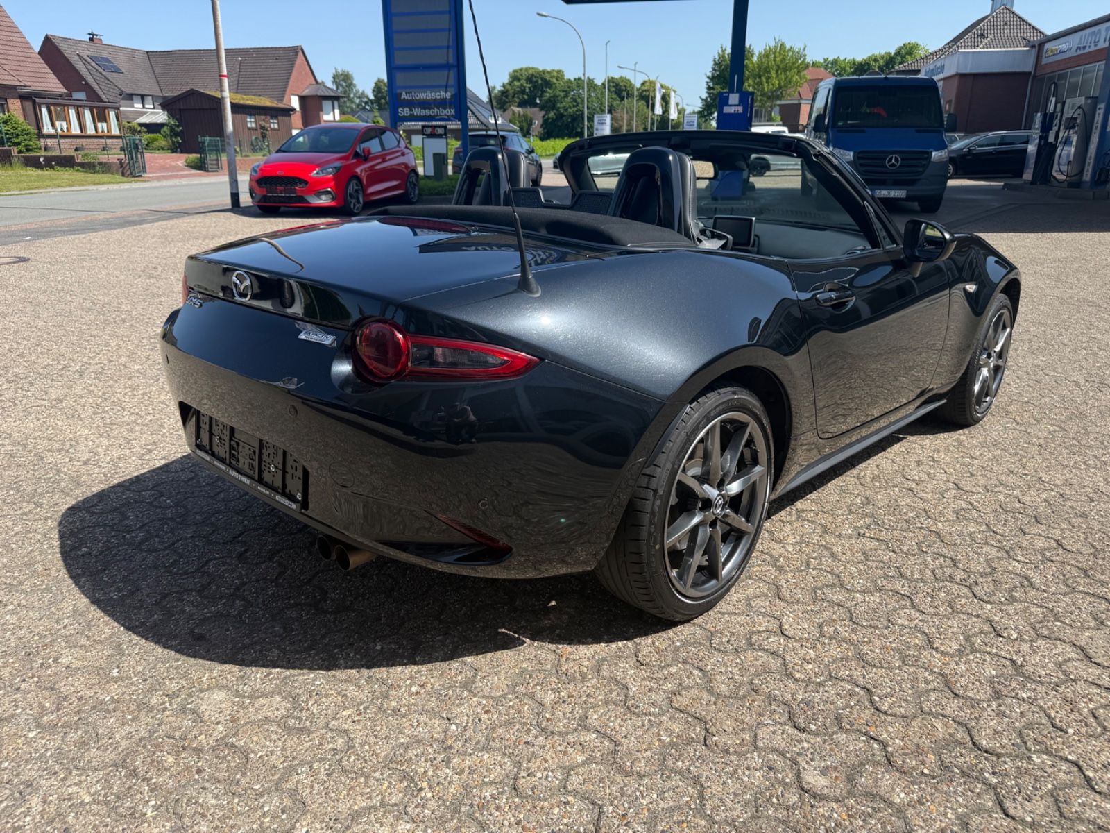 Fahrzeugabbildung Mazda MX-5 Sports-Line 2.0 SKYACTIV-G 160 Bose/LED