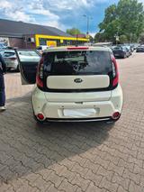 Kia Soul spirit 1,6 crdi  Volle Hütte - Kia Soul Spirit mit Diesel-Antrieb